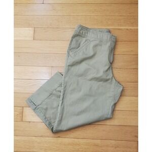 J Jill Khaki Genuine Fit Below Waist Capris Size 10
